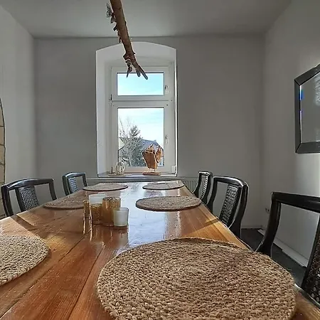Wipperblick 5 Schlafzimmer Διαμέρισμα